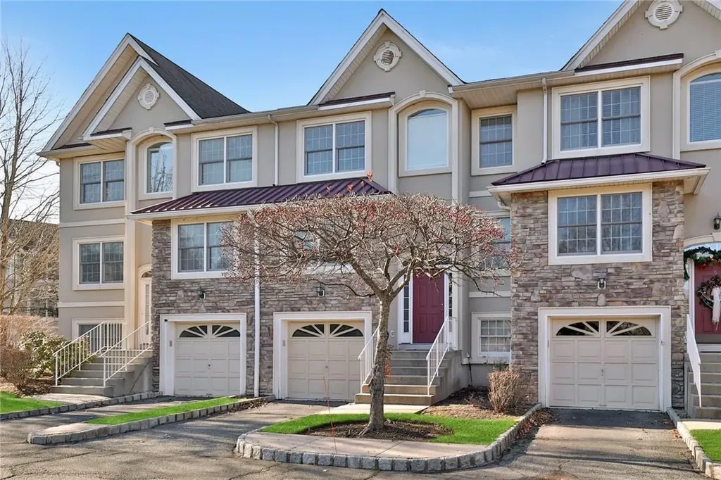 3 Tuxedo Lane Congers NY 10920