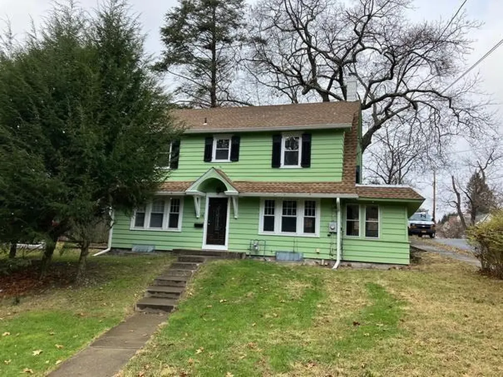 16 Marian Avenue Poughkeepsie NY 12601