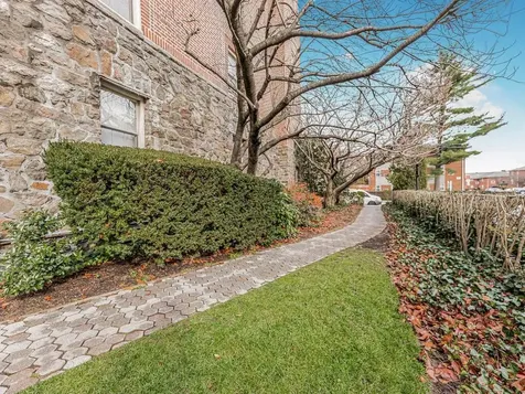 151 Centre Avenue New Rochelle NY 10805