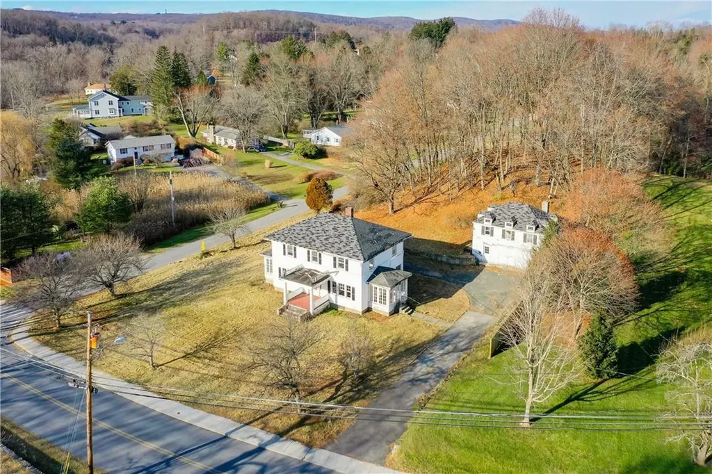 68 W Main Street Pawling NY 12564