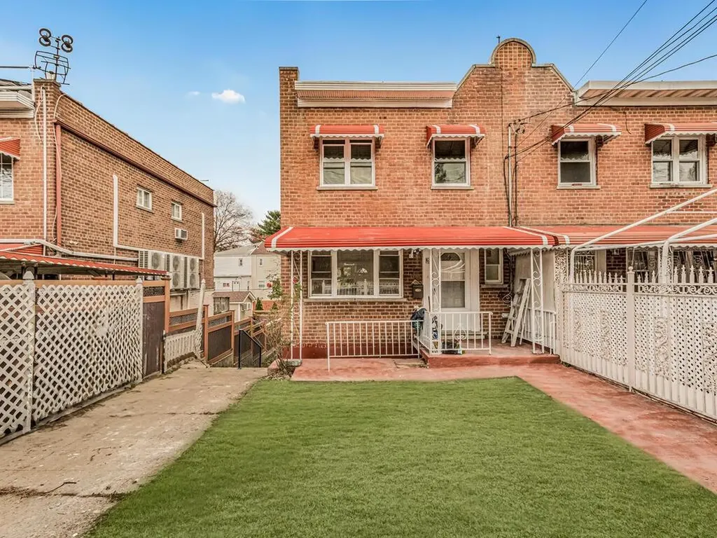 4062 Ely Avenue Bronx NY 10466