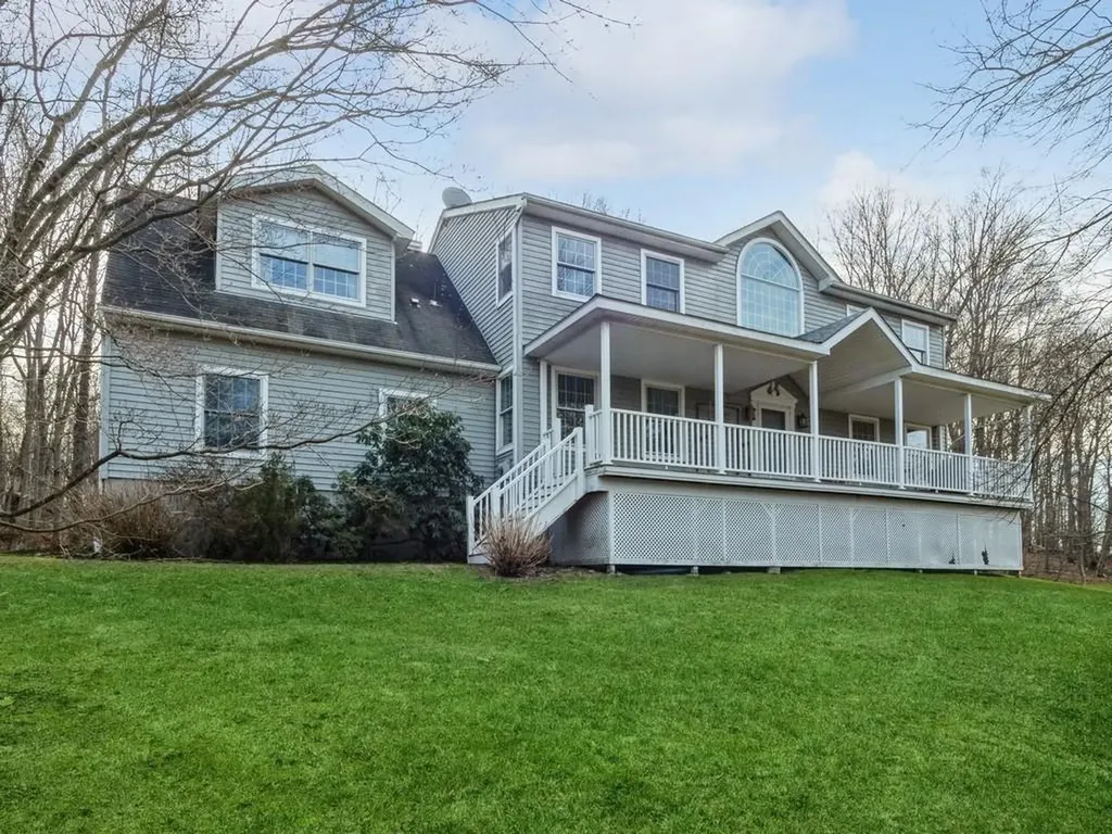 53 Armando Road Cold Spring NY 10516