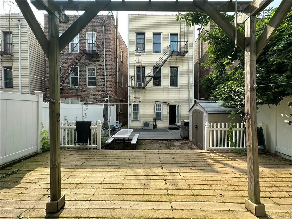 2890 Bailey Avenue Bronx NY 10463