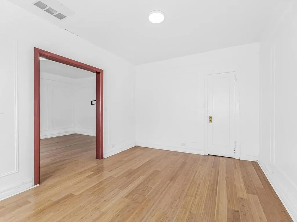 3910 White Plains Road Bronx NY 10466