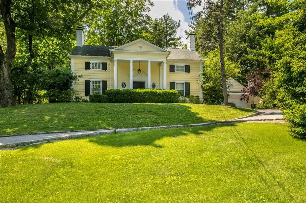 306 Quaker Road Chappaqua NY 10514