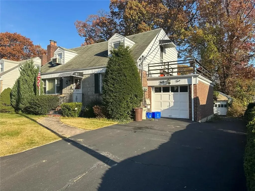 34 Thurton Place Yonkers NY 10704