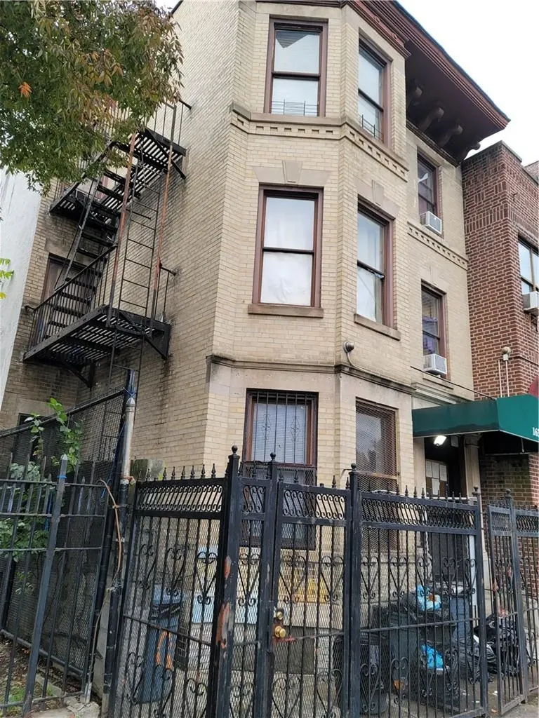 1637 Nelson Avenue Bronx NY 10453