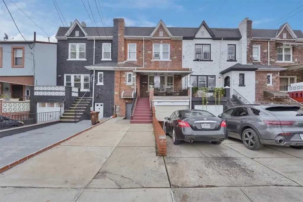 5112 Beverley Road Brooklyn NY 11203