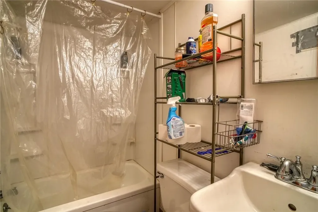 6 Old Sackett Road Rock Hill NY 12775