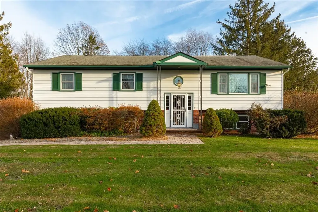 35 Trenton Road Fishkill NY 12524