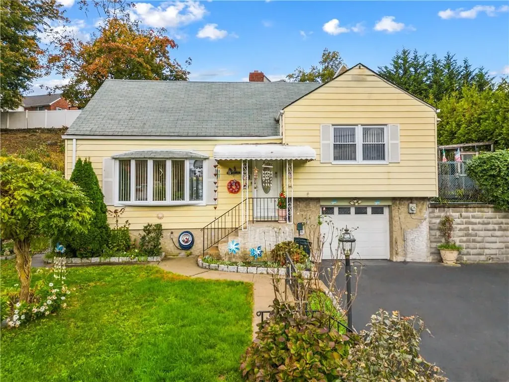 16 Maple Street Scarsdale NY 10583