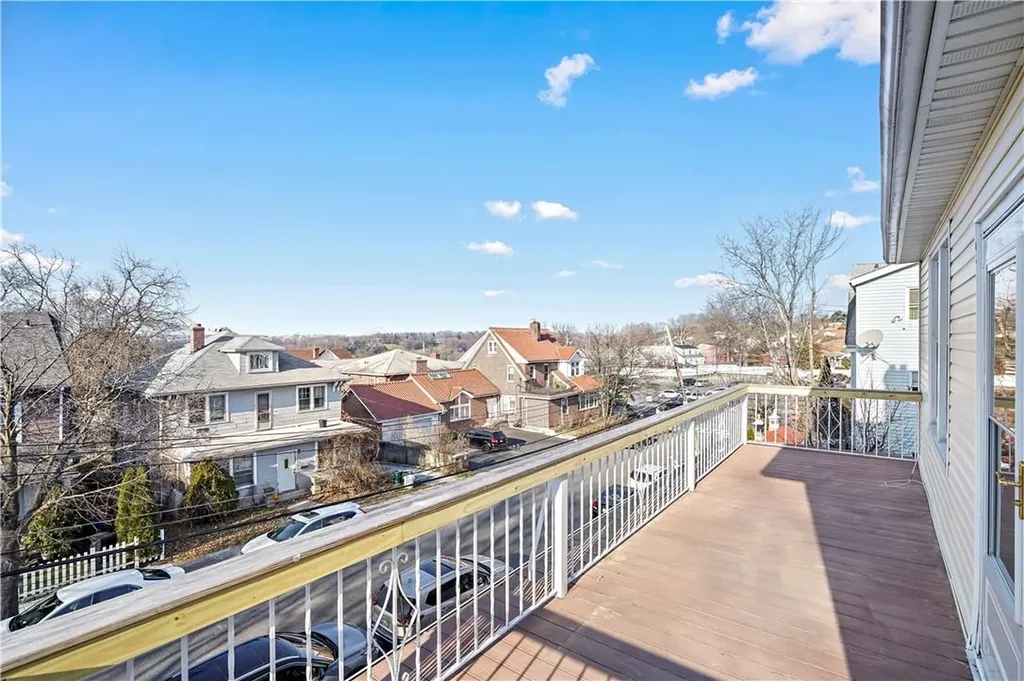 42 Lindsey Street Yonkers NY 10704