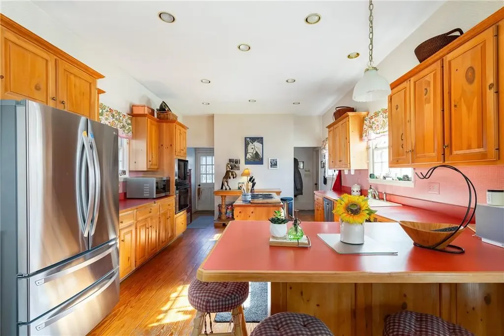 460 Sinpatch Road Wassaic NY 12592