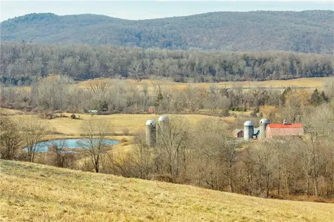 460 Sinpatch Road Wassaic NY 12592