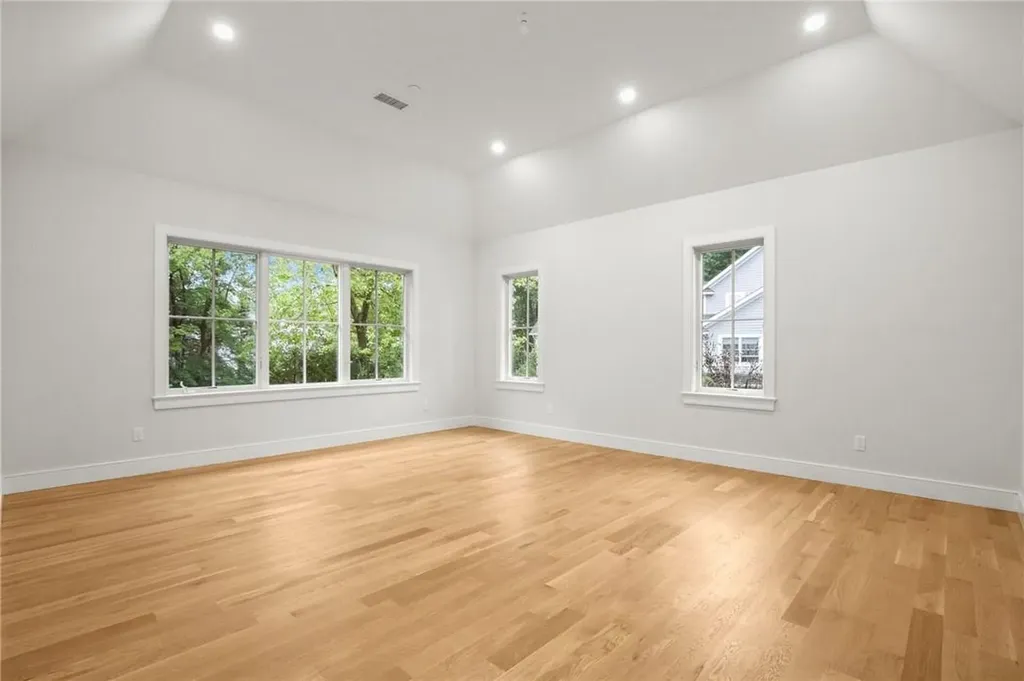 19 Garden Road Harrison NY 10528