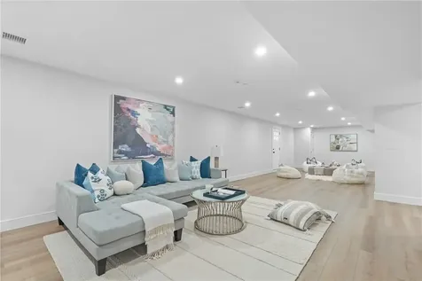 19 Garden Road Harrison NY 10528