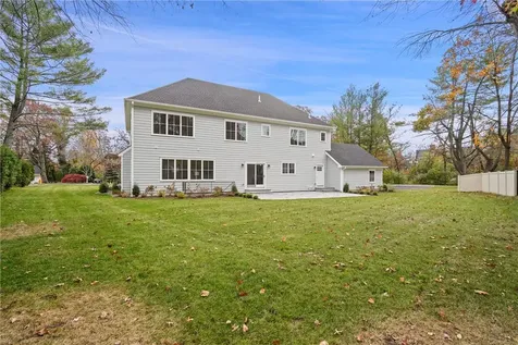 19 Garden Road Harrison NY 10528