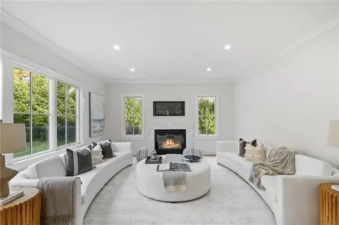 19 Garden Road Harrison NY 10528