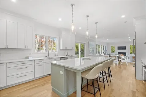 19 Garden Road Harrison NY 10528