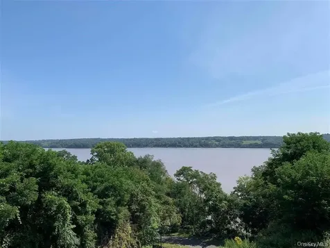 109 Goldrick Landing Kingston NY 12401