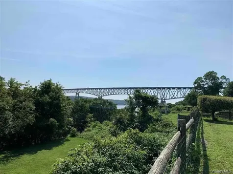 109 Goldrick Landing Kingston NY 12401