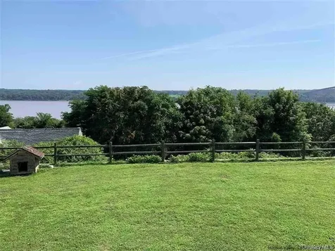 109 Goldrick Landing Kingston NY 12401