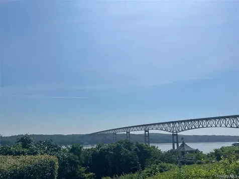 109 Goldrick Landing Kingston NY 12401