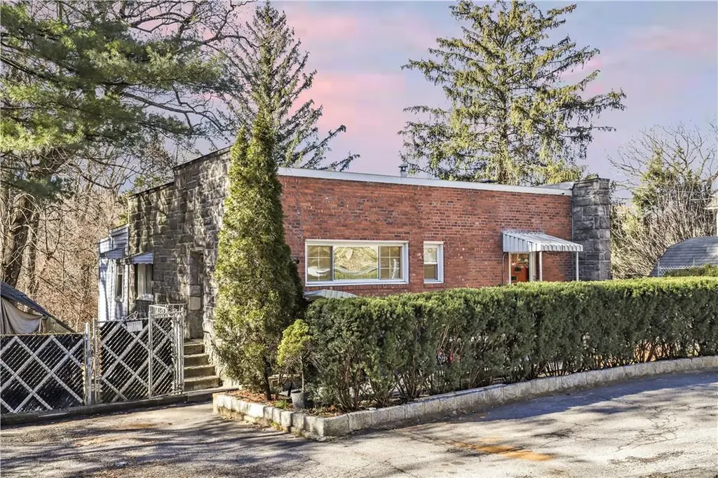 1 Sedgwick Avenue Yonkers NY 10705
