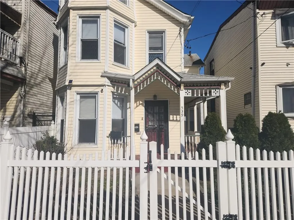 539 Shepherd Avenue Brooklyn NY 11208