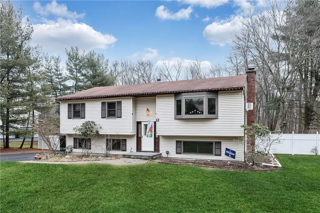 12 Sumter Road Airmont NY 10952