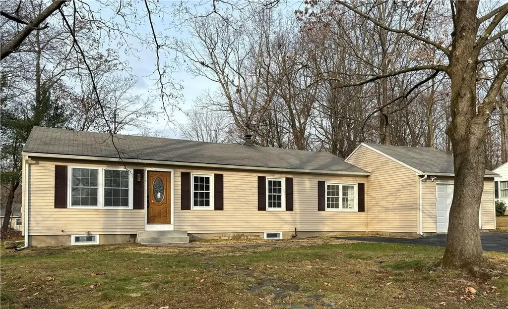 3 Rothkrantz Drive Hyde Park NY 12538