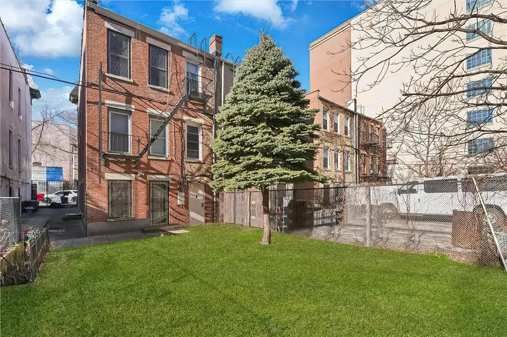 720 Beck Street Bronx NY 10455