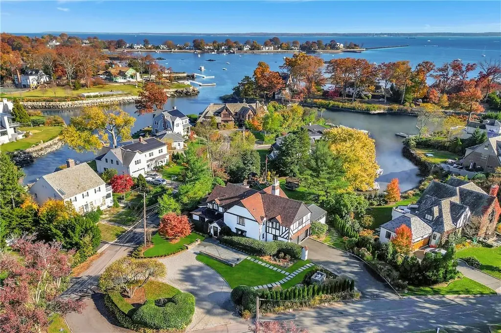 59 Shore Drive Larchmont NY 10538