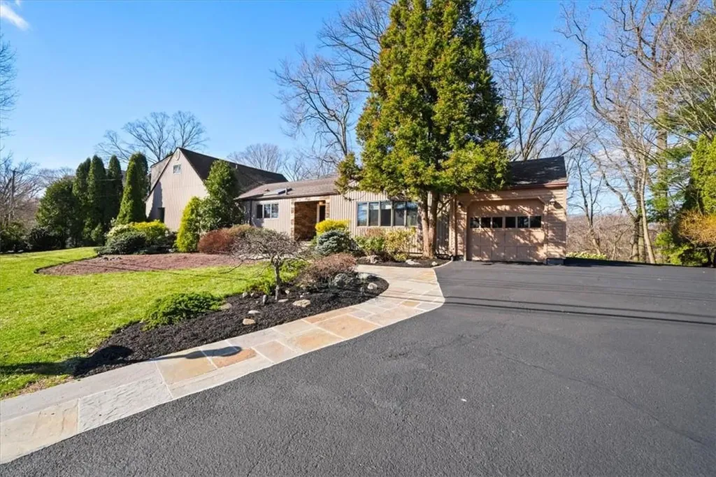 62 Highridge Road New Rochelle NY 10804