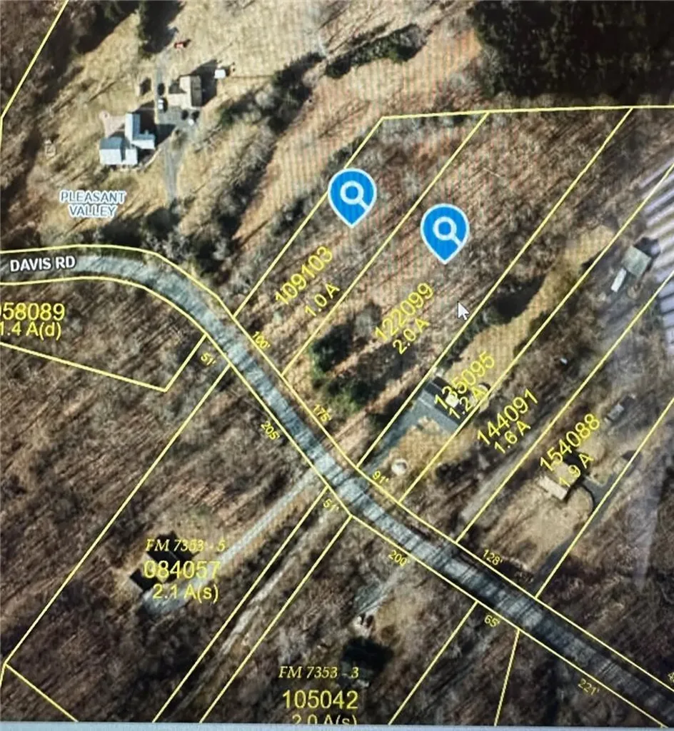 194 Davis Road Salt Point NY 12578