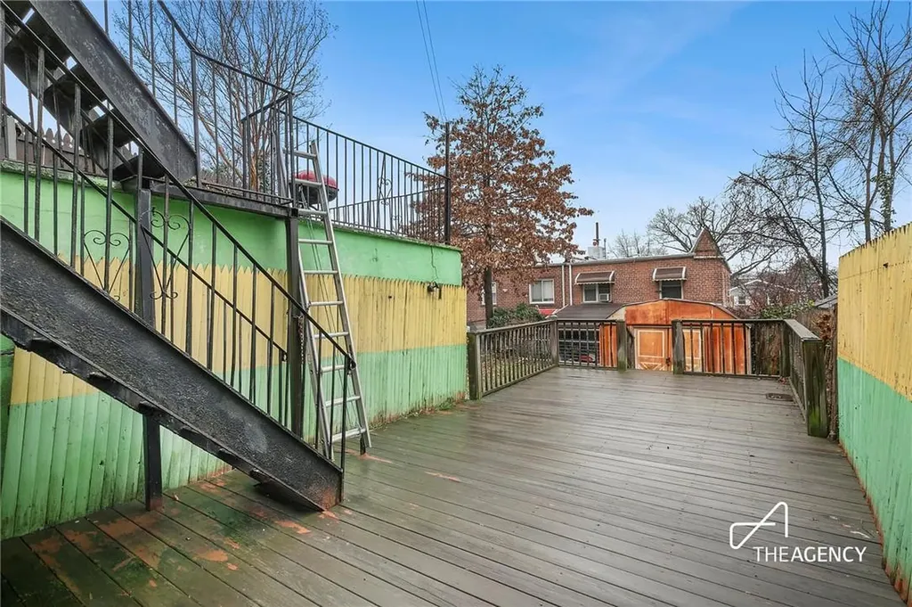 4071 Murdock Avenue Bronx NY 10466