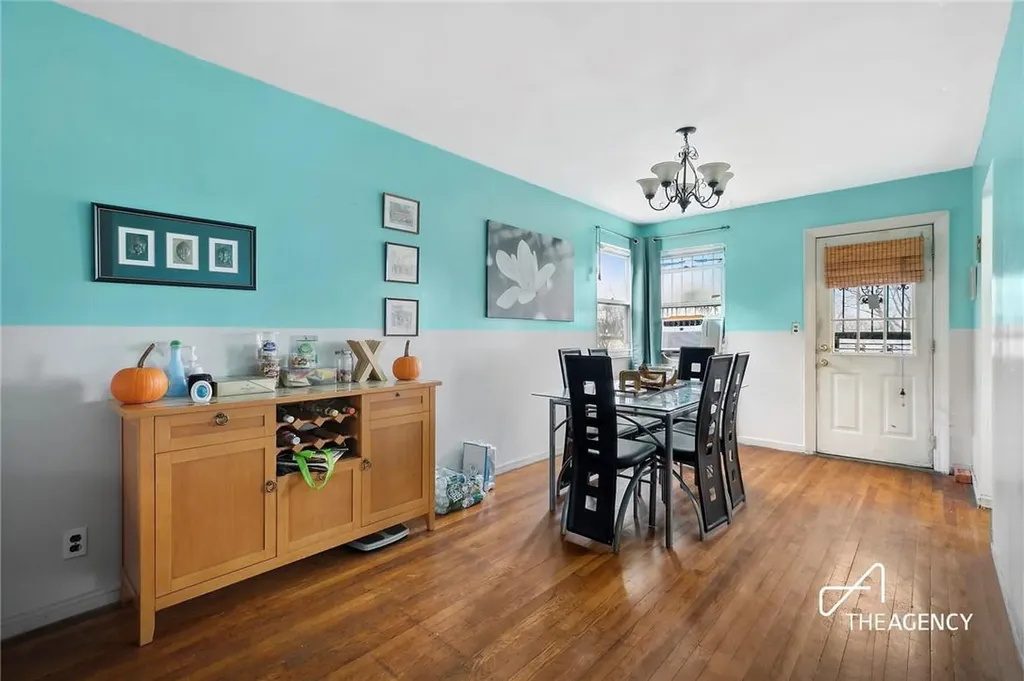 4071 Murdock Avenue Bronx NY 10466