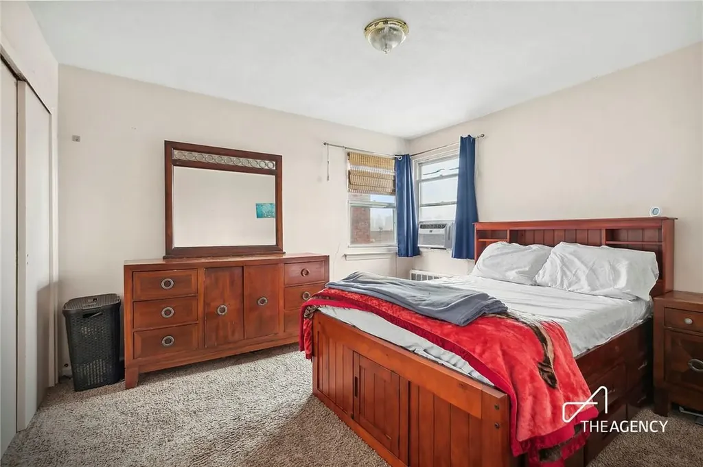 4071 Murdock Avenue Bronx NY 10466