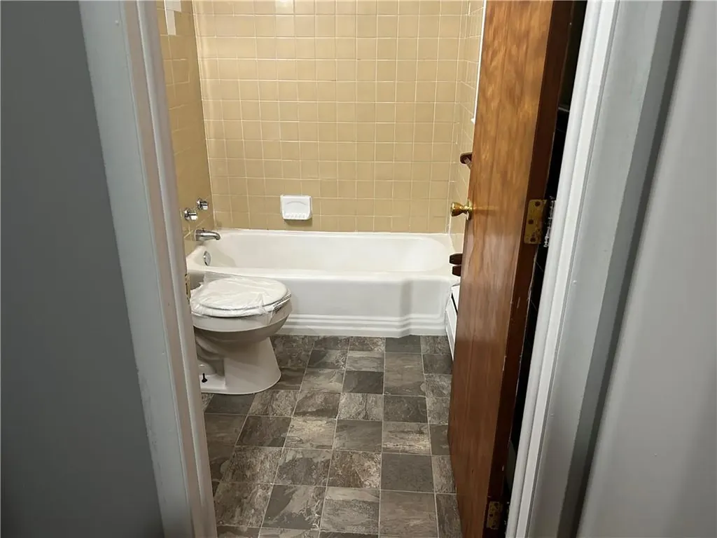 96 S Hamilton Street Poughkeepsie NY 12601