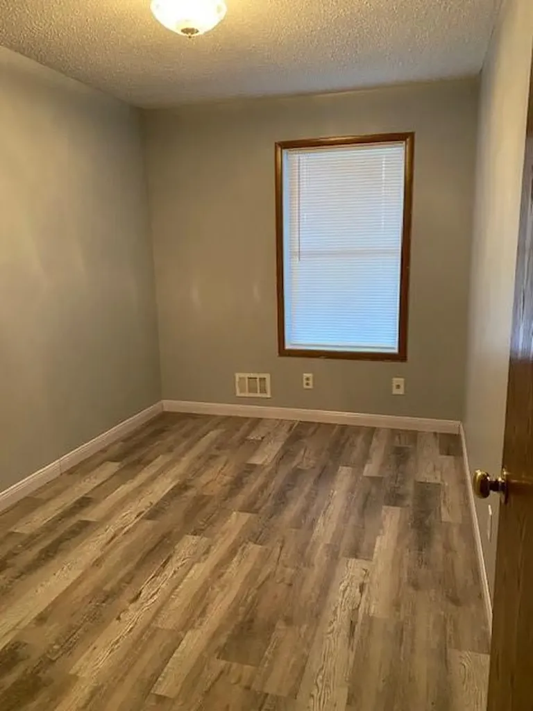 540 Pugsley Avenue Bronx NY 10473