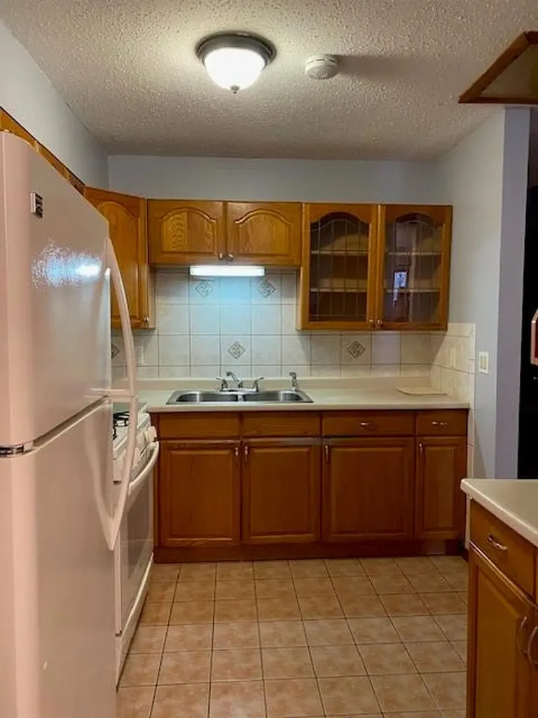540 Pugsley Avenue Bronx NY 10473