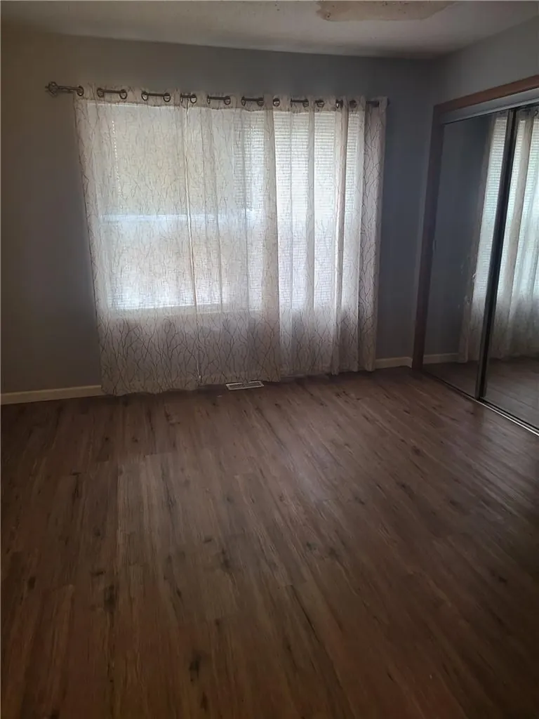 540 Pugsley Avenue Bronx NY 10473