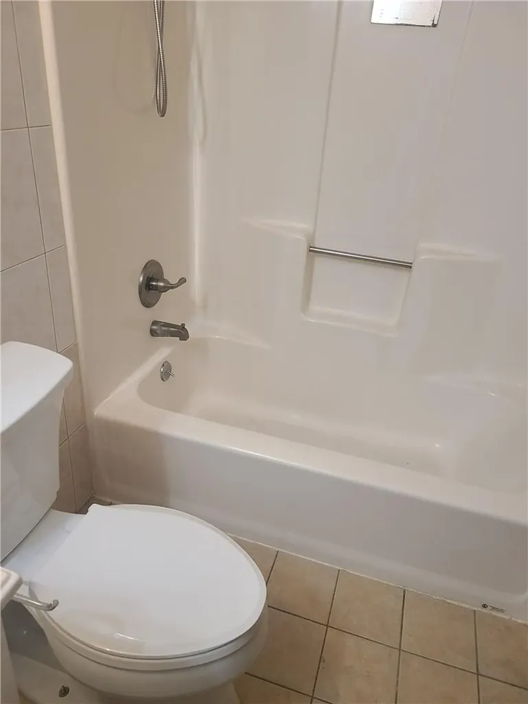 540 Pugsley Avenue Bronx NY 10473