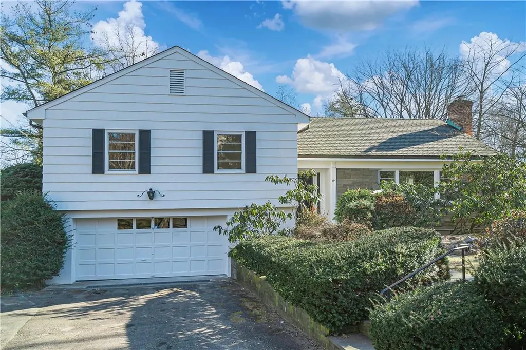 49 Crossway Scarsdale NY 10583