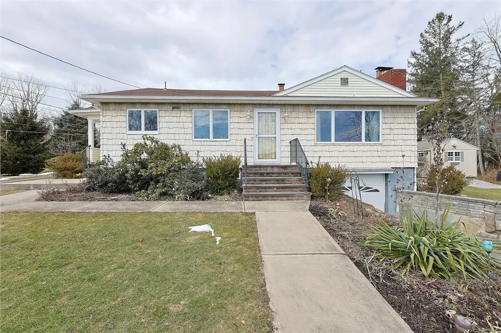 19 Iris Road Pine Island NY 10969