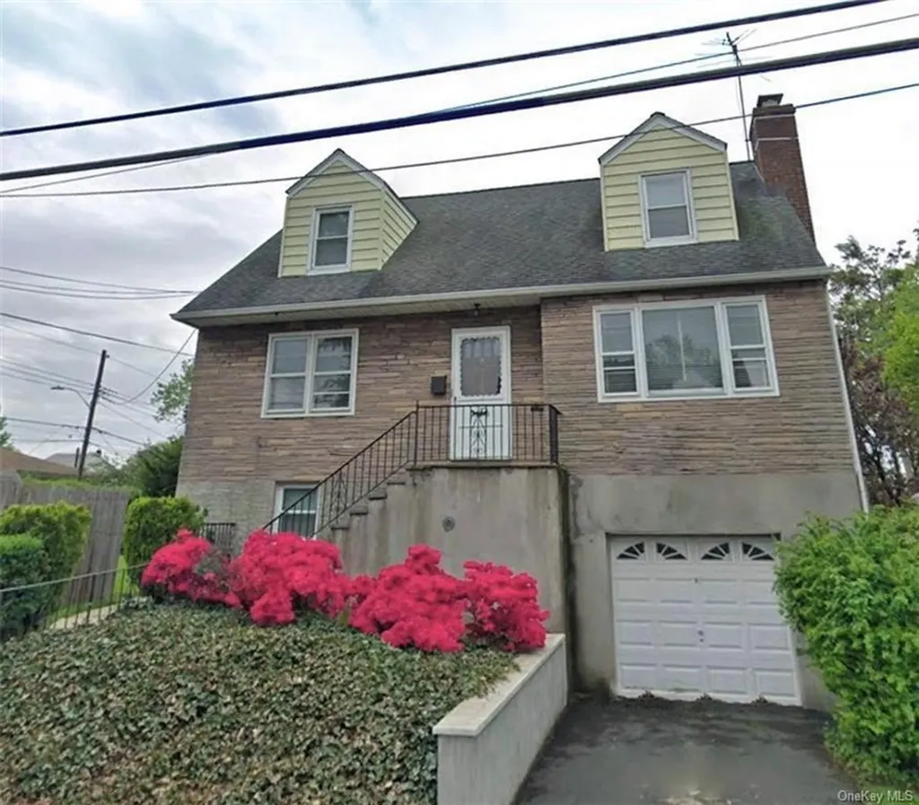 30 Hunts Bridge Road Yonkers NY 10704