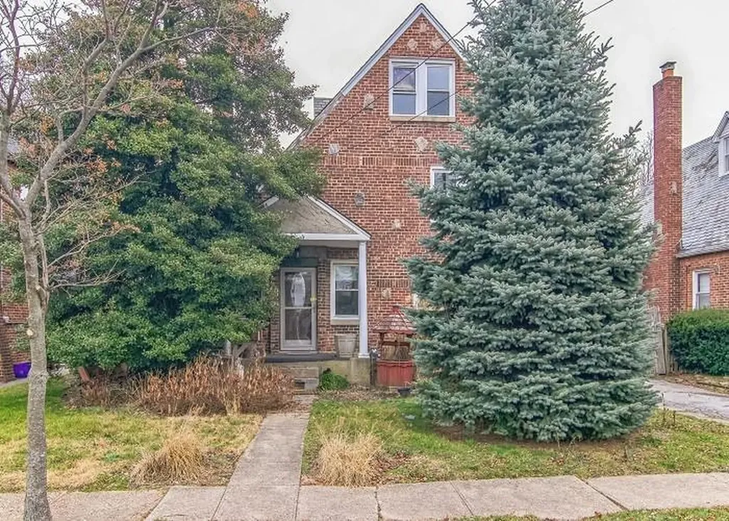 2329 Alexander Place Oceanside NY 11572