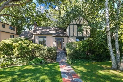 15 Lookout Circle Larchmont NY 10538