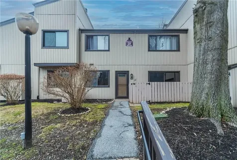 2501 Linden Court Poughkeepsie NY 12603