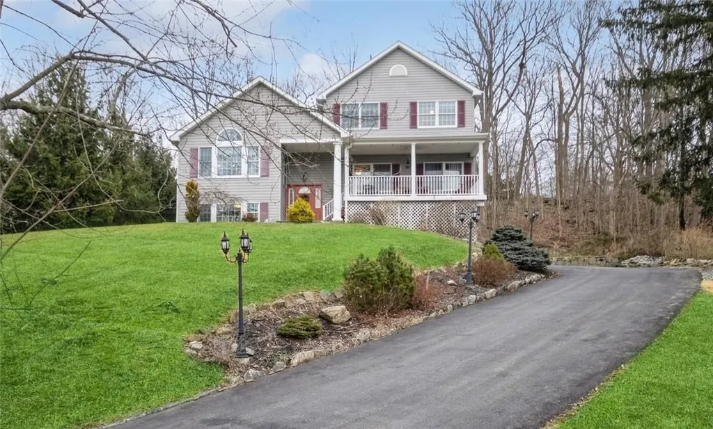 45 Saint Michaels Terrace Carmel NY 10512